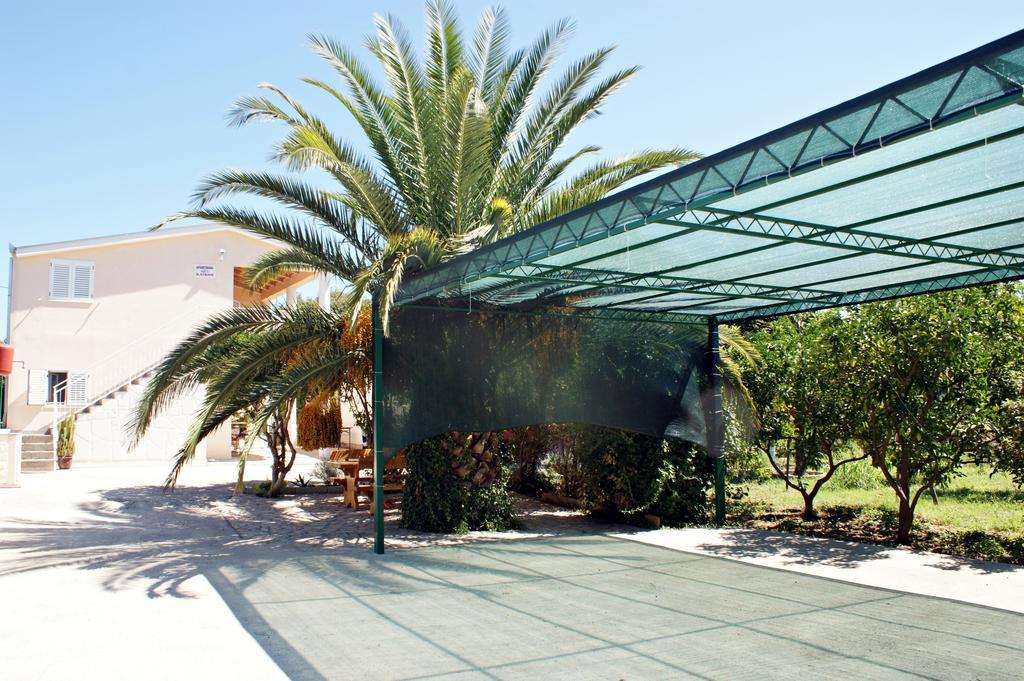 Apartments Kairos - Bili 9 Kaštela Εξωτερικό φωτογραφία