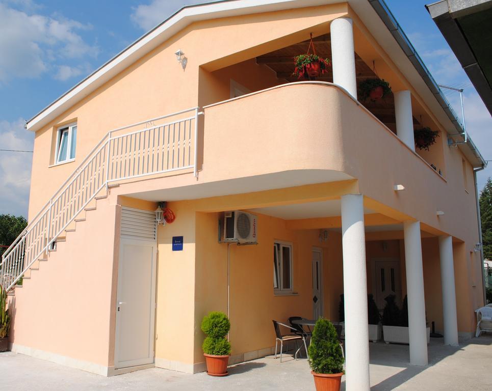Apartments Kairos - Bili 9 Kaštela Δωμάτιο φωτογραφία
