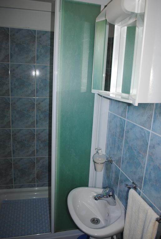 Apartments Kairos - Bili 9 Kaštela Δωμάτιο φωτογραφία