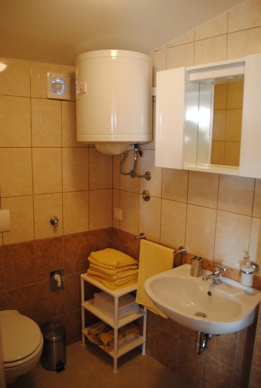 Apartments Kairos - Bili 9 Kaštela Δωμάτιο φωτογραφία