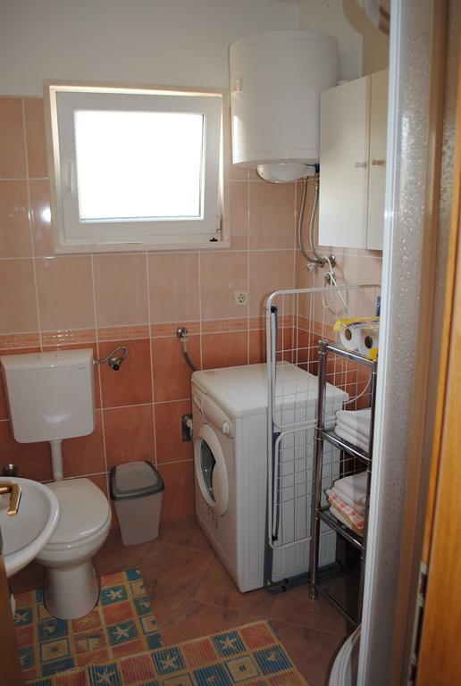 Apartments Kairos - Bili 9 Kaštela Δωμάτιο φωτογραφία